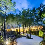 Secluded Hvar 4 Bedrooms Kucno Drvo Short Walk To