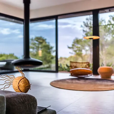 Secluded Hvar 4 Bedrooms Kucno Drvo Short Walk To Villa Vrboska